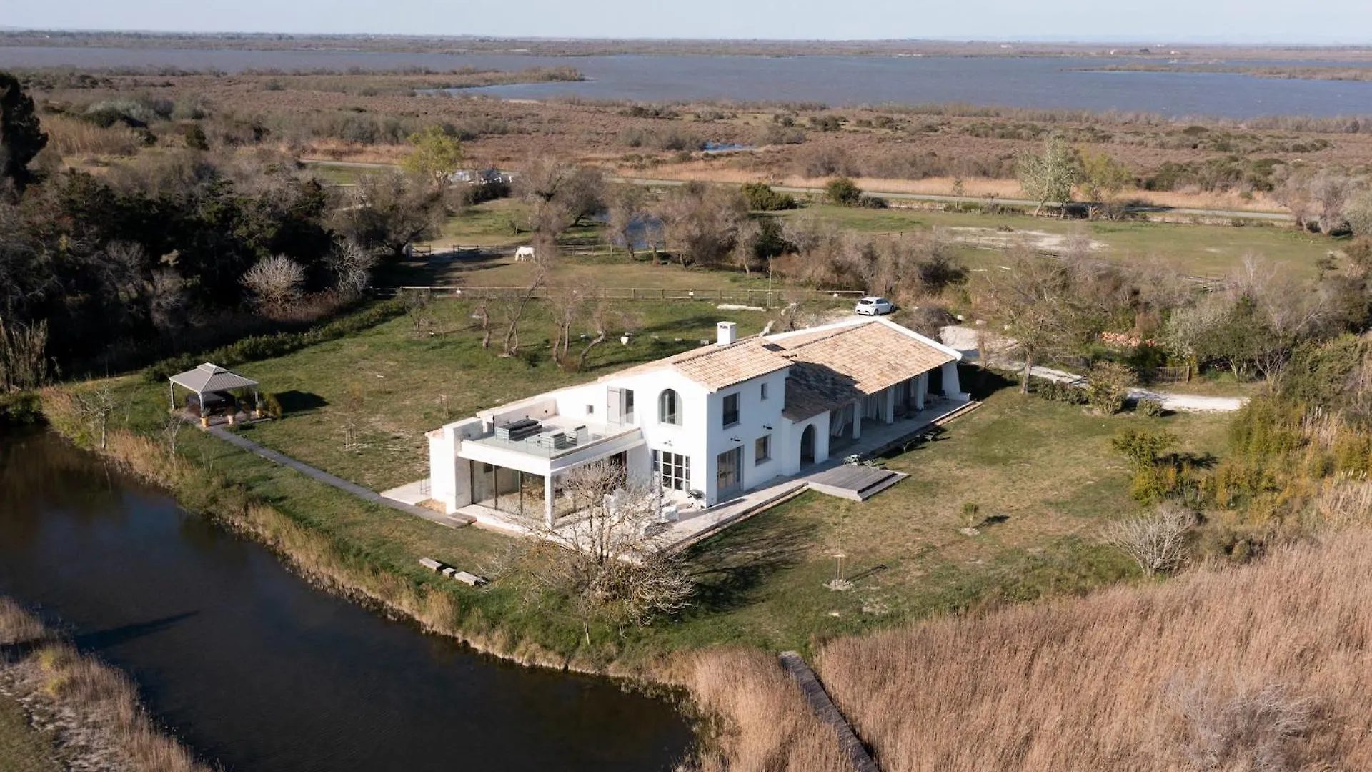 Bed & Breakfast Mas Du Couvin, Maison D'Hotes En Camargue Saintes-Maries-de-la-Mer